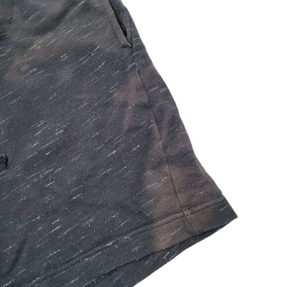 2/$20 H&M Regular Fit Black & White Shorts Pants Size: M - Picture 7 of 9